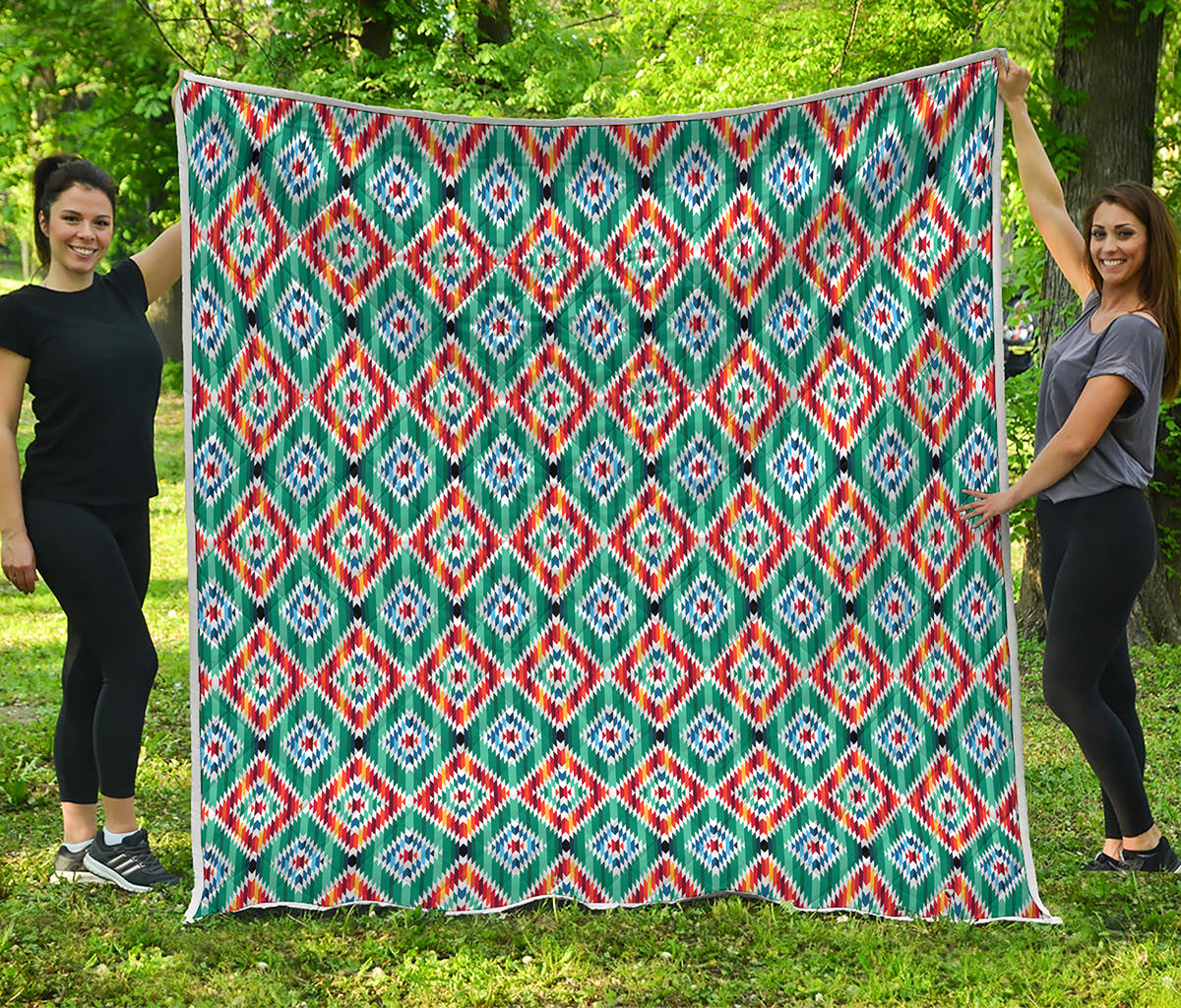 Tribal Navajo Pattern Print Quilt
