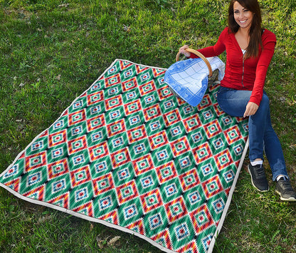 Tribal Navajo Pattern Print Quilt