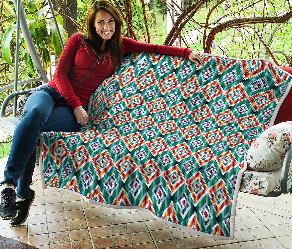 Tribal Navajo Pattern Print Quilt