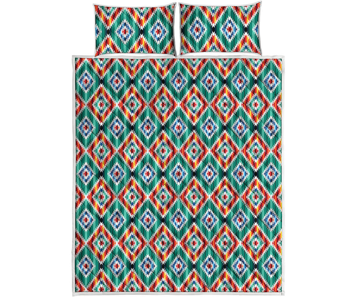 Tribal Navajo Pattern Print Quilt Bed Set