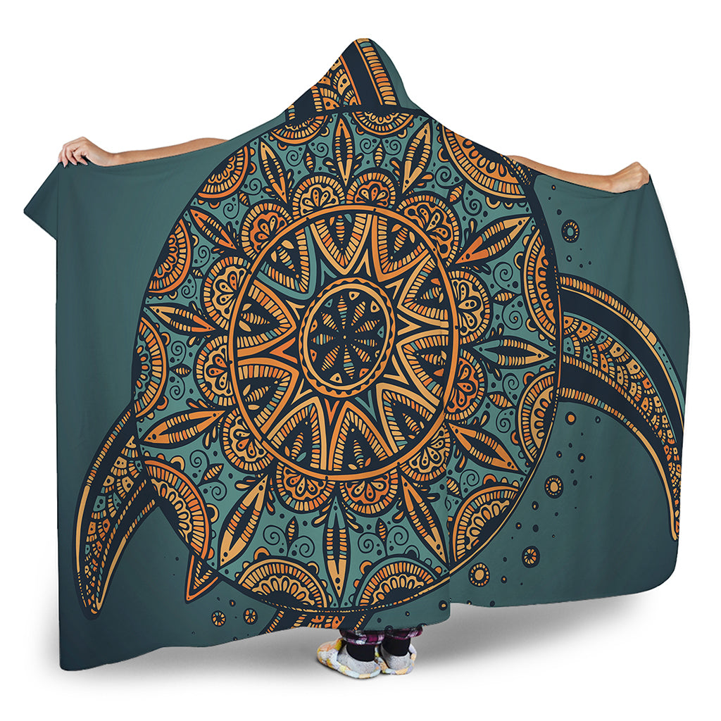 Tribal Sea Turtle Print Hooded Blanket