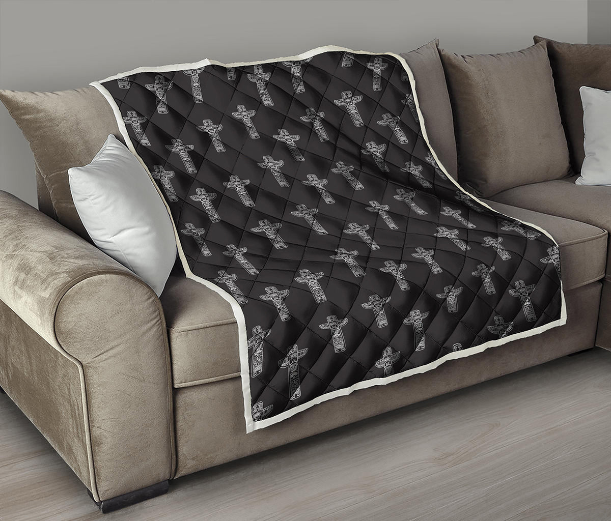 Tribal Totem Pattern Print Quilt