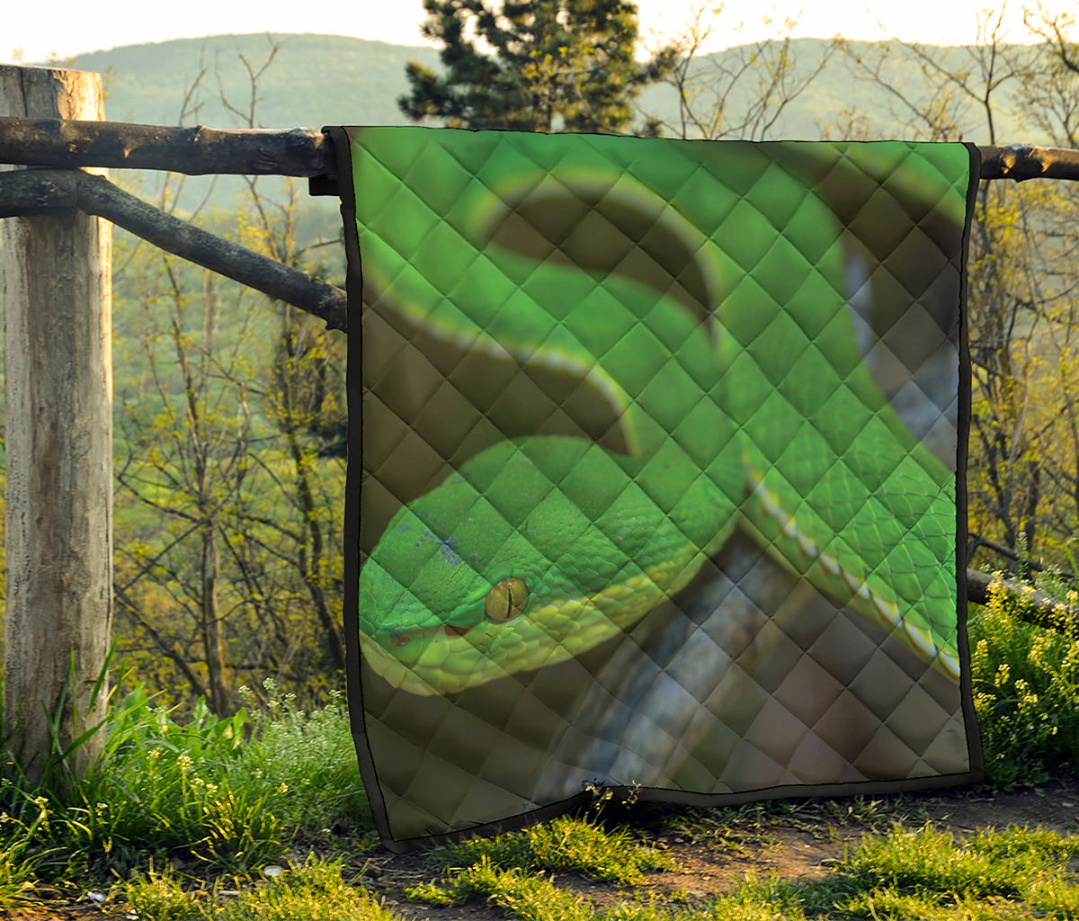 Trimeresurus Albolabris Snake Print Quilt