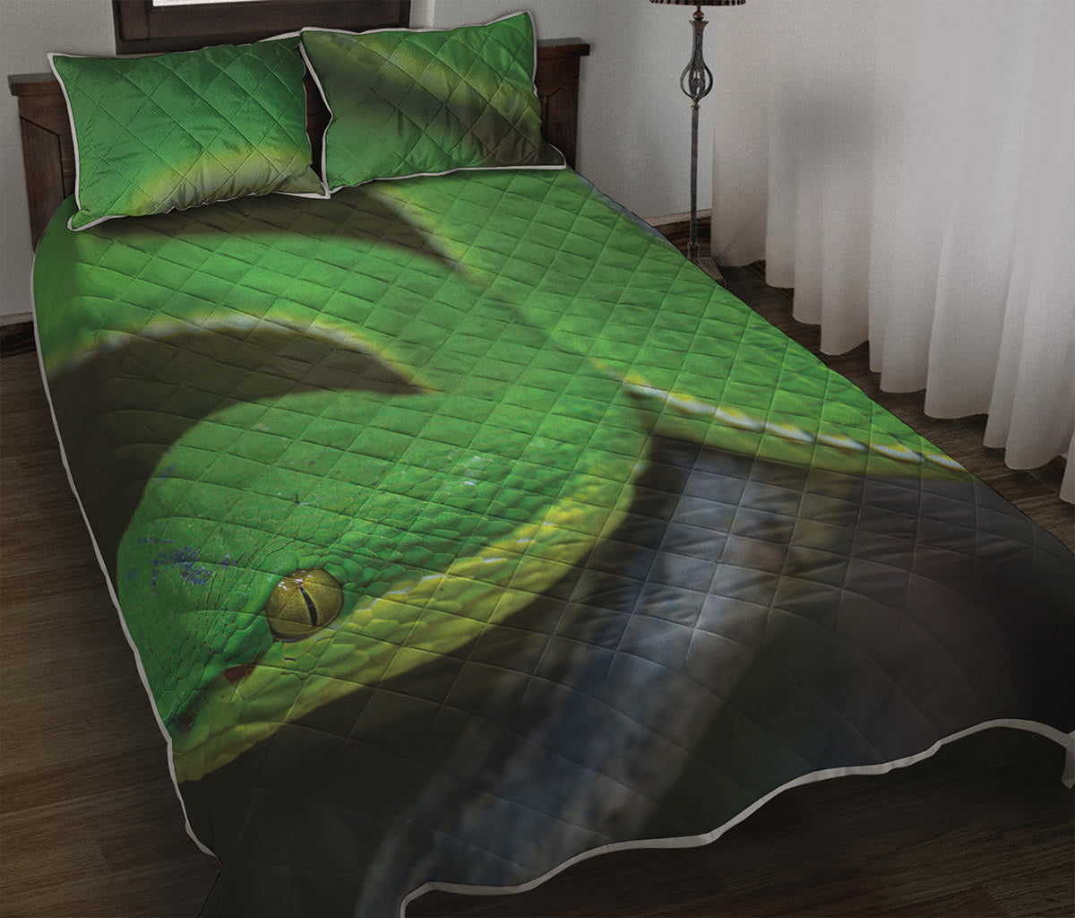 Trimeresurus Albolabris Snake Print Quilt Bed Set