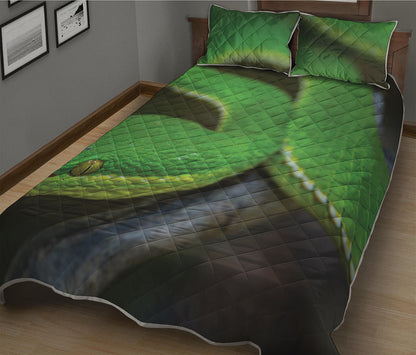 Trimeresurus Albolabris Snake Print Quilt Bed Set