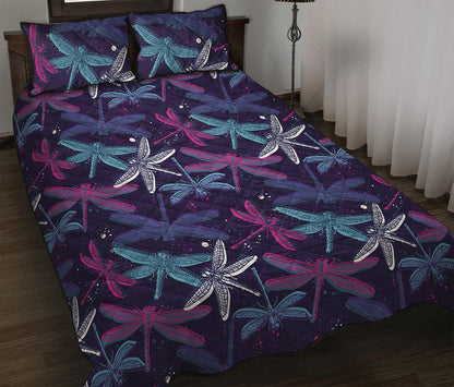 Trippy Dragonfly Pattern Print Quilt Bed Set