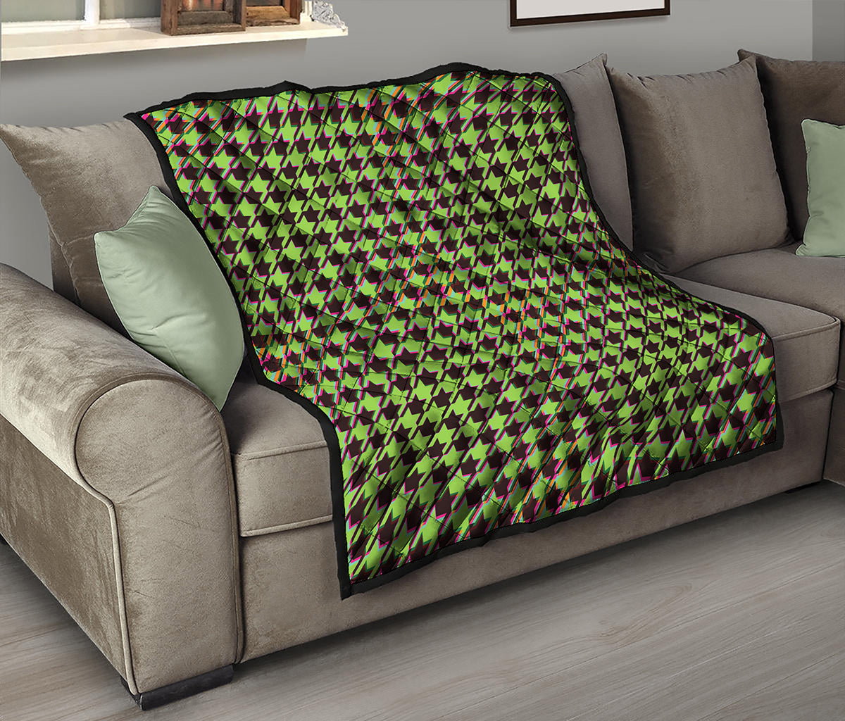 Trippy green Houndstooth Pattern Print Quilt