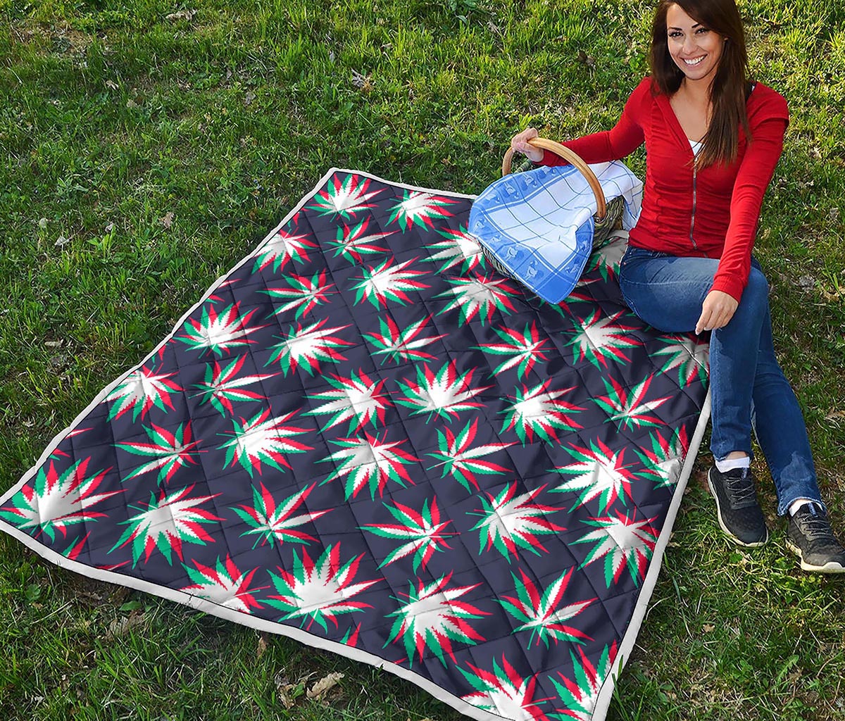 Trippy Hemp Leaves Reggae Pattern Print Quilt