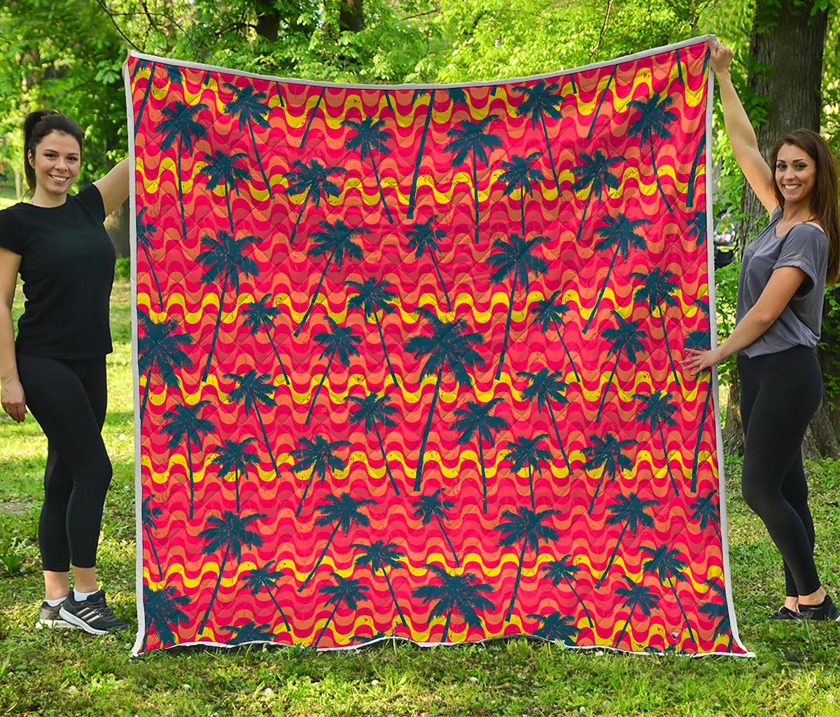Trippy Palm Tree Pattern Print Quilt