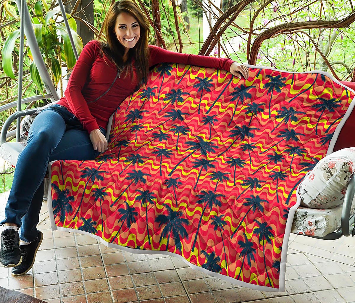 Trippy Palm Tree Pattern Print Quilt