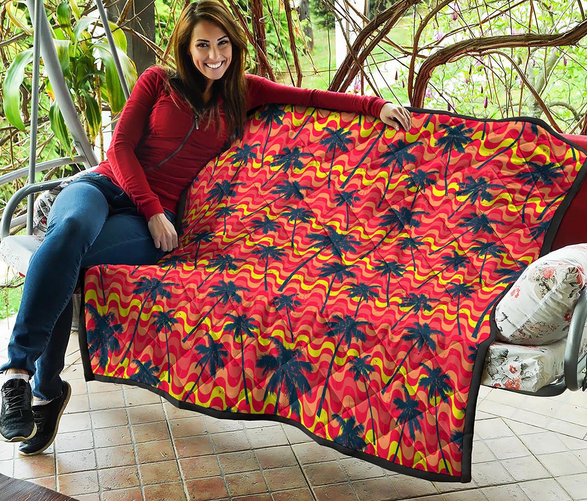 Trippy Palm Tree Pattern Print Quilt