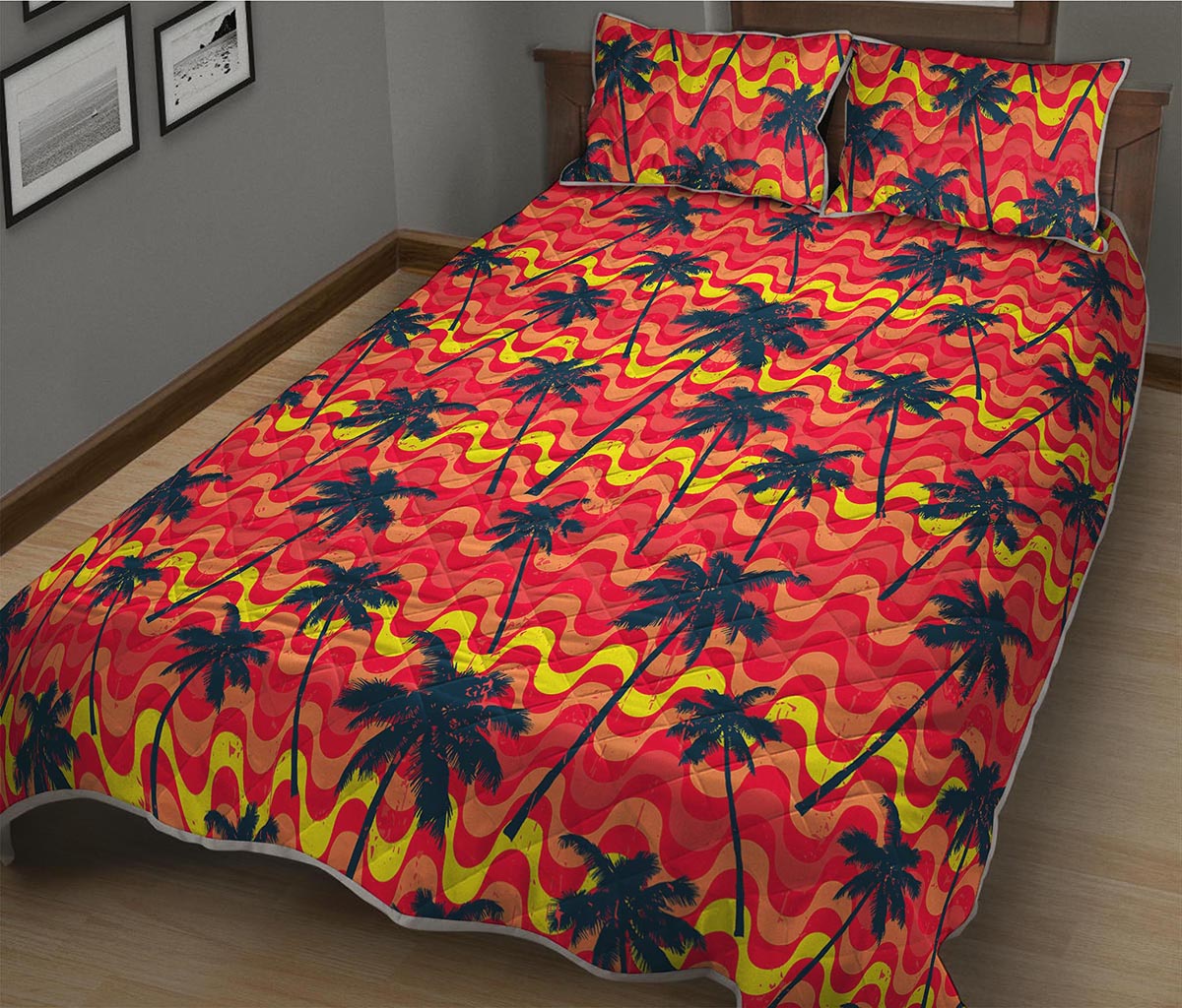 Trippy Palm Tree Pattern Print Quilt Bed Set