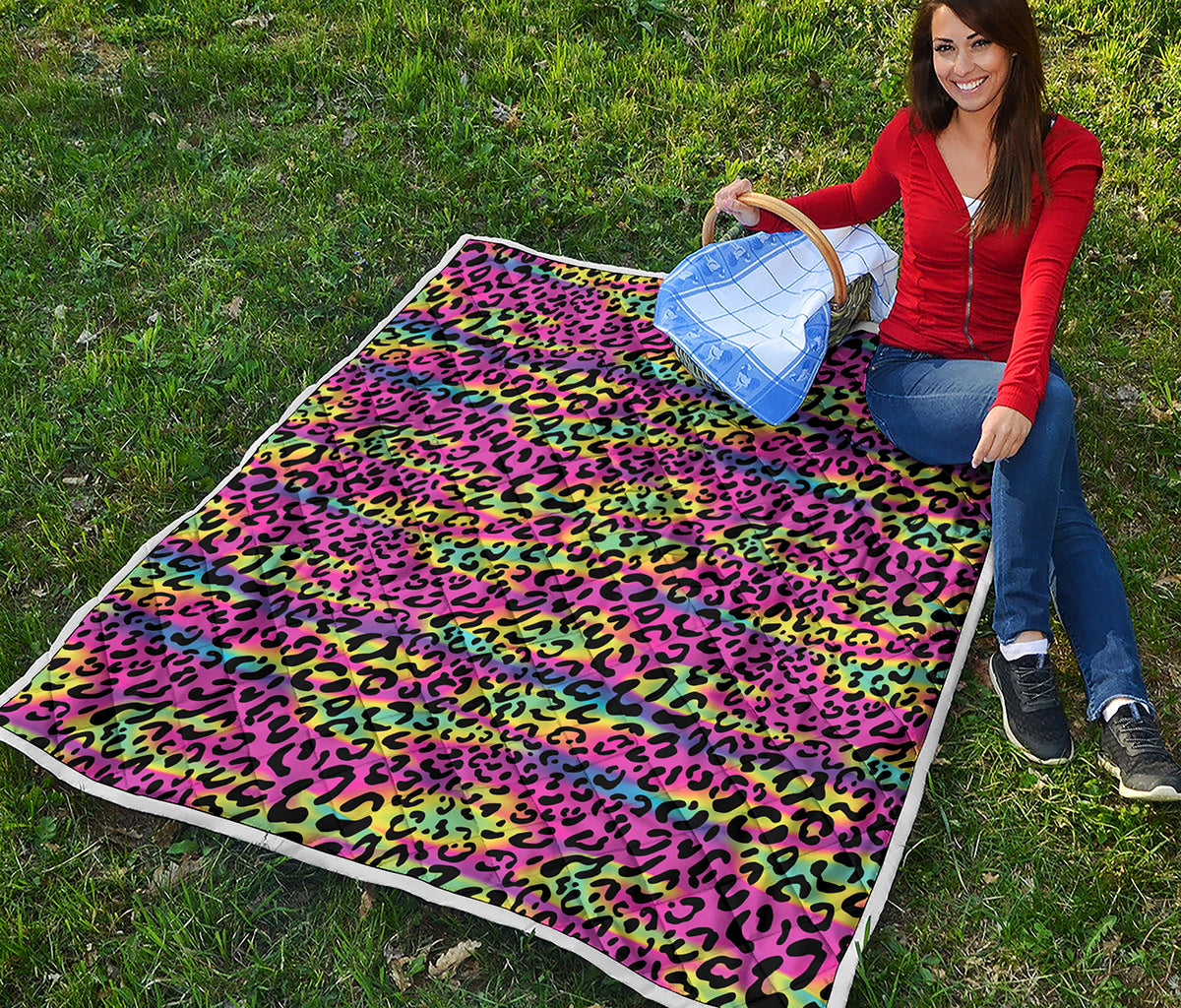 Trippy Psychedelic Leopard Print Quilt