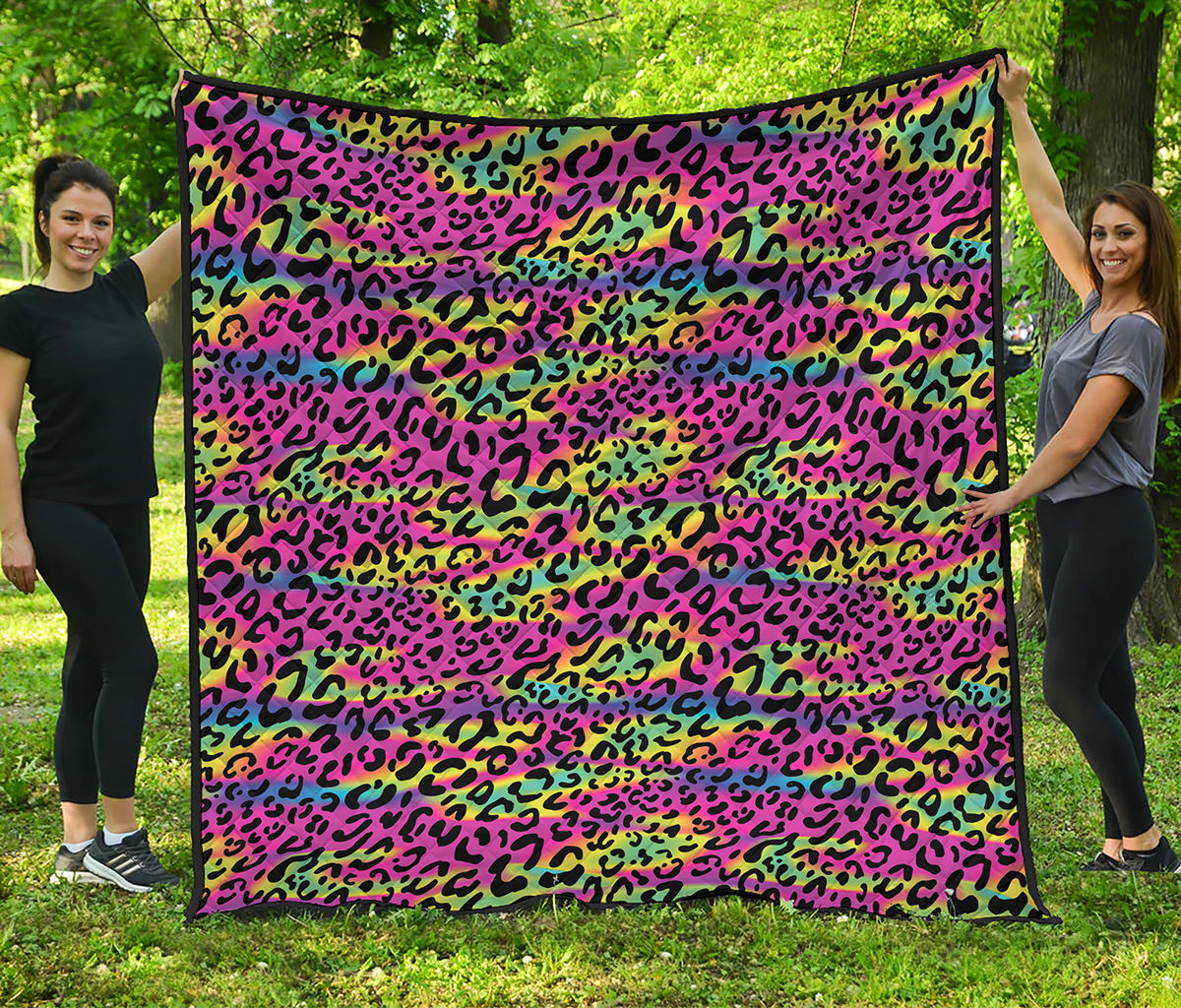 Trippy Psychedelic Leopard Print Quilt