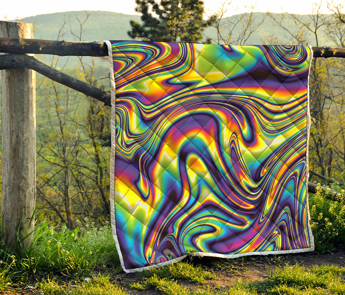Trippy Rave Print Quilt