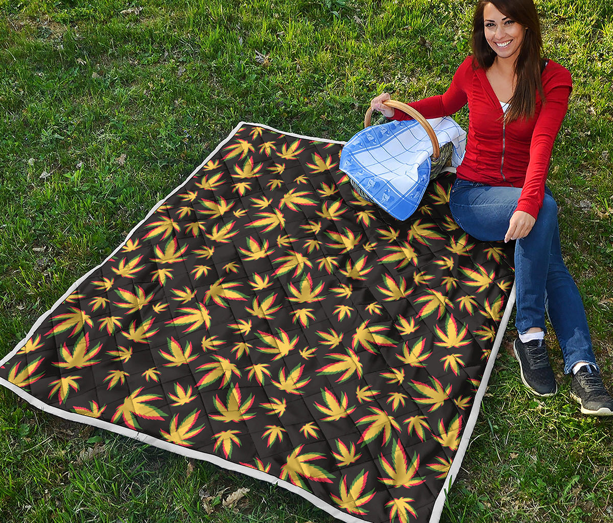 Trippy Weed Leaf Pattern Print Quilt