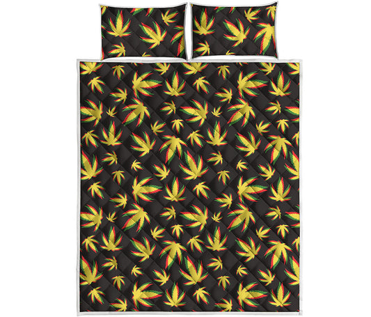 Trippy Weed Leaf Pattern Print Quilt Bed Set