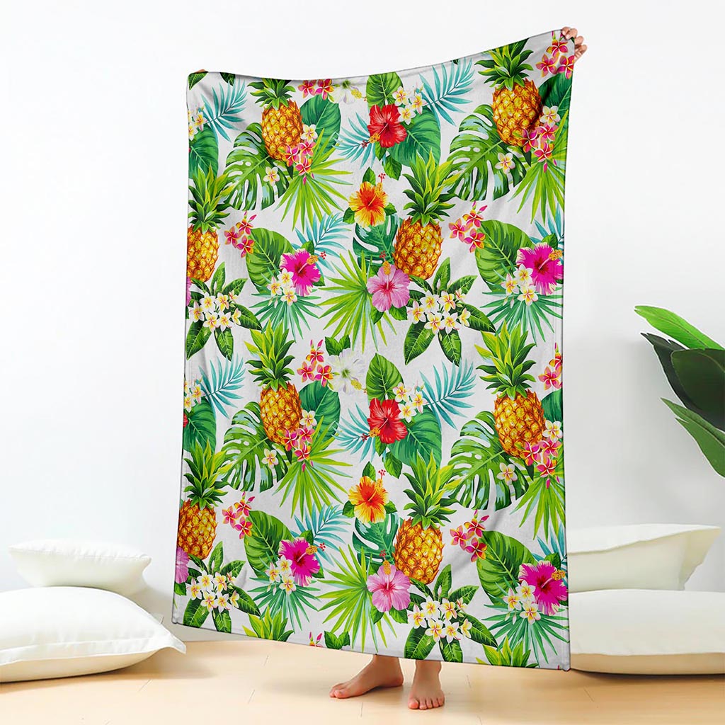 Tropical Aloha Pineapple Pattern Print Blanket