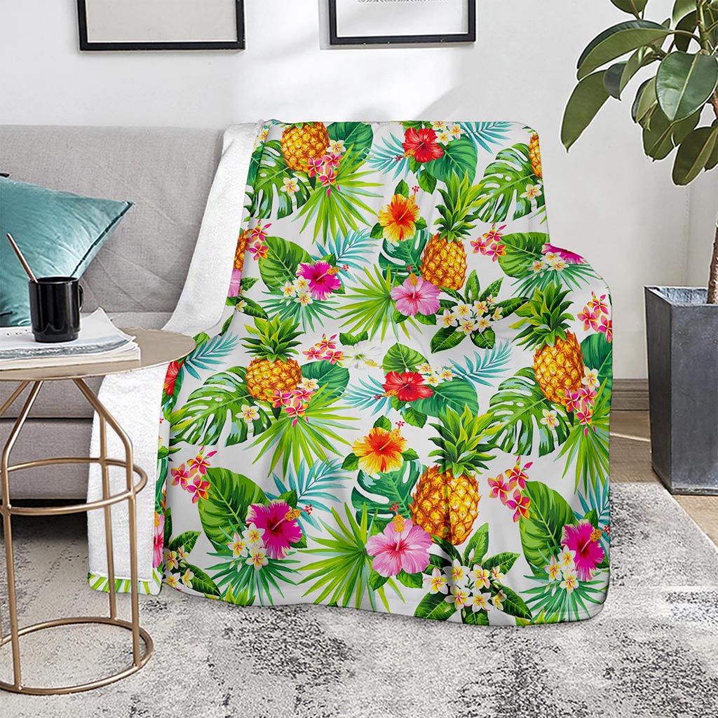 Tropical Aloha Pineapple Pattern Print Blanket