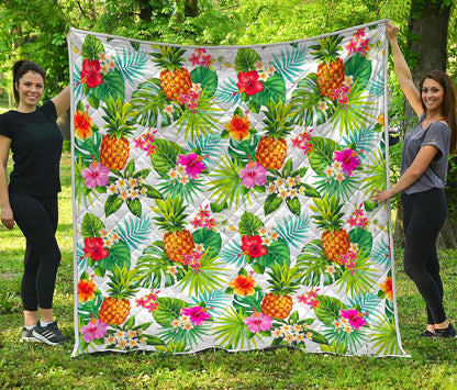 Tropical Aloha Pineapple Pattern Print Quilt