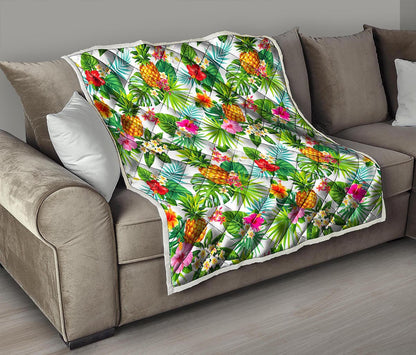 Tropical Aloha Pineapple Pattern Print Quilt