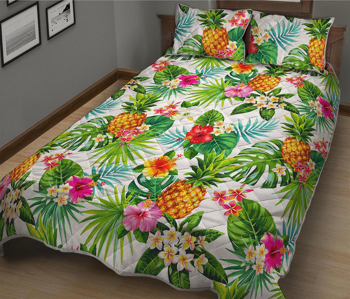 Tropical Aloha Pineapple Pattern Print Quilt Bed Set