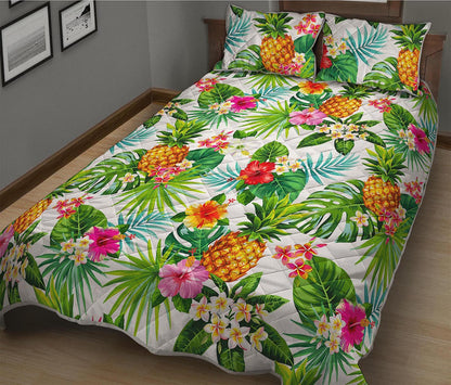 Tropical Aloha Pineapple Pattern Print Quilt Bed Set