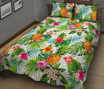 Tropical Aloha Pineapple Pattern Print Quilt Bed Set