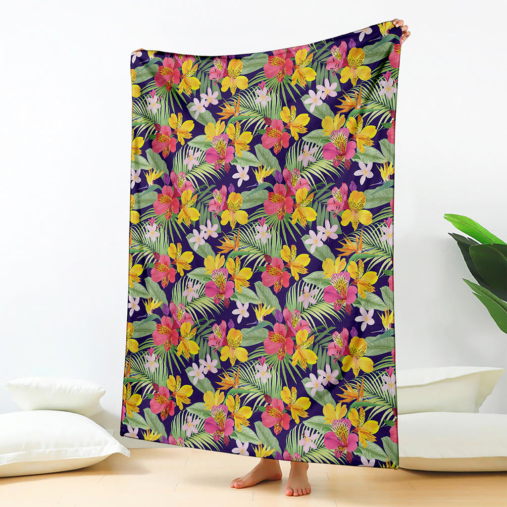 Tropical Alstroemeria Pattern Print Blanket