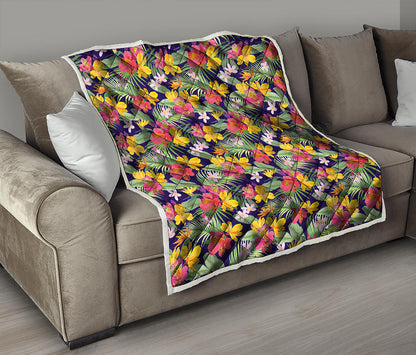 Tropical Alstroemeria Pattern Print Quilt