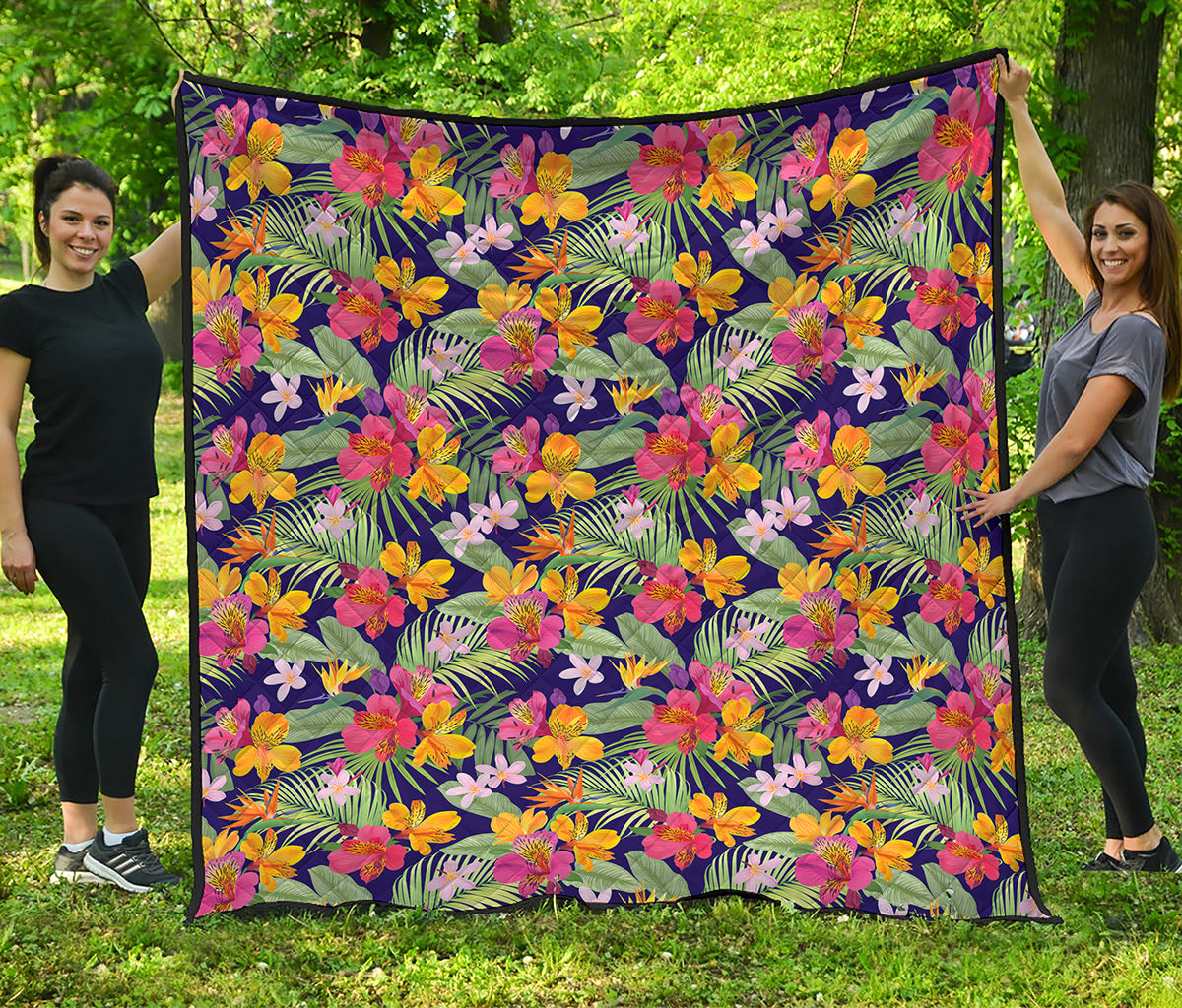 Tropical Alstroemeria Pattern Print Quilt