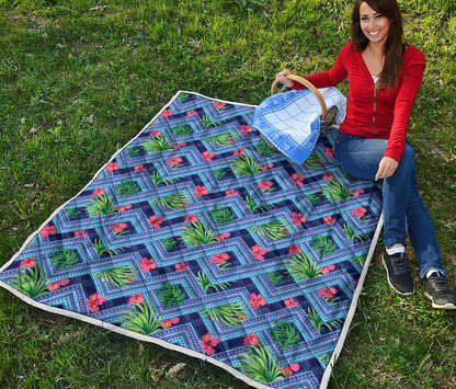 Tropical Aztec Geometric Pattern Print Quilt