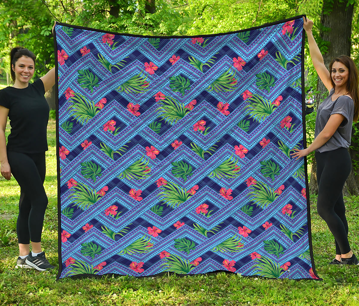 Tropical Aztec Geometric Pattern Print Quilt