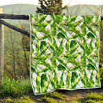 Tropical Banana Leaves Pattern Print Quilt