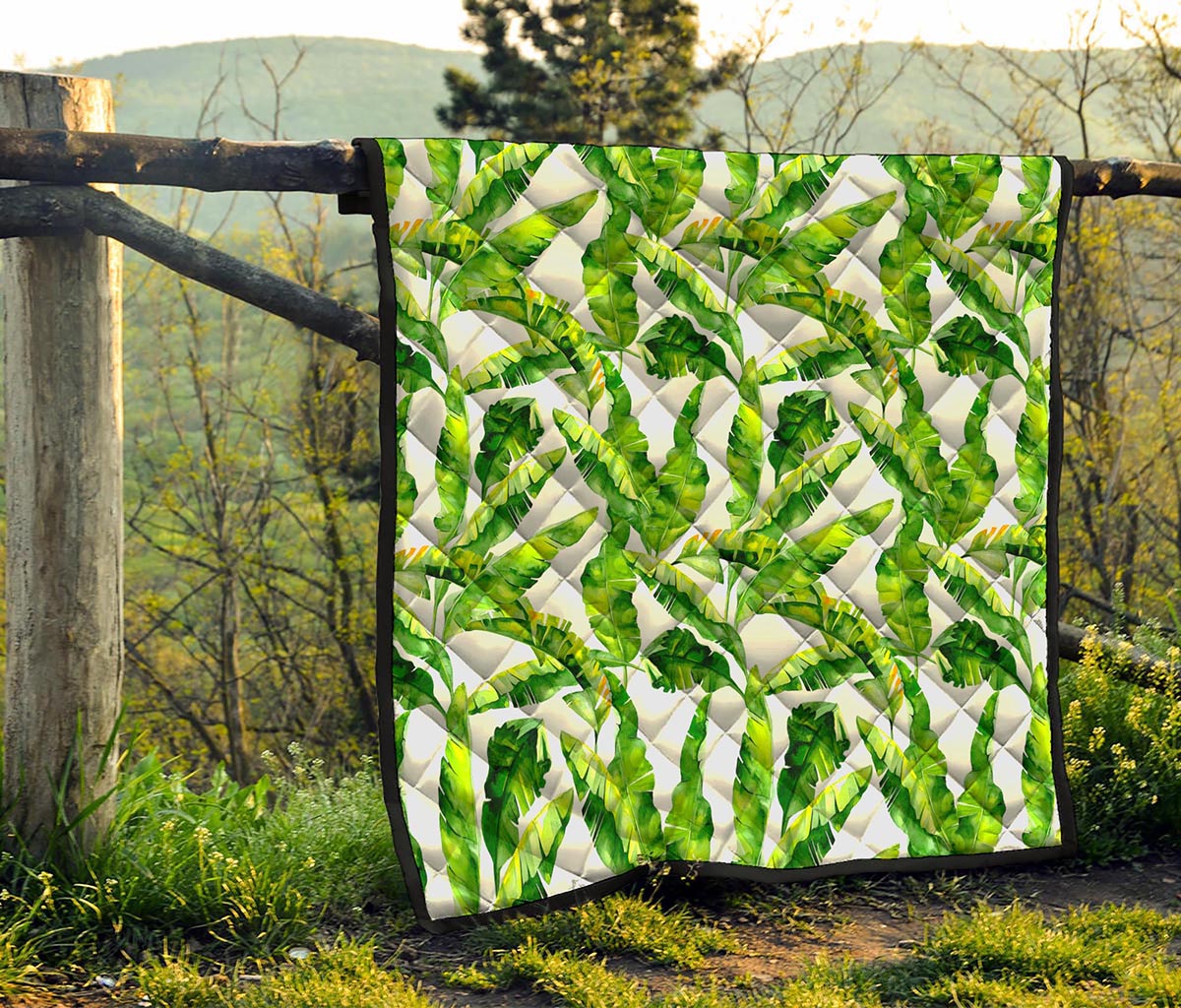 Tropical Banana Leaves Pattern Print Quilt