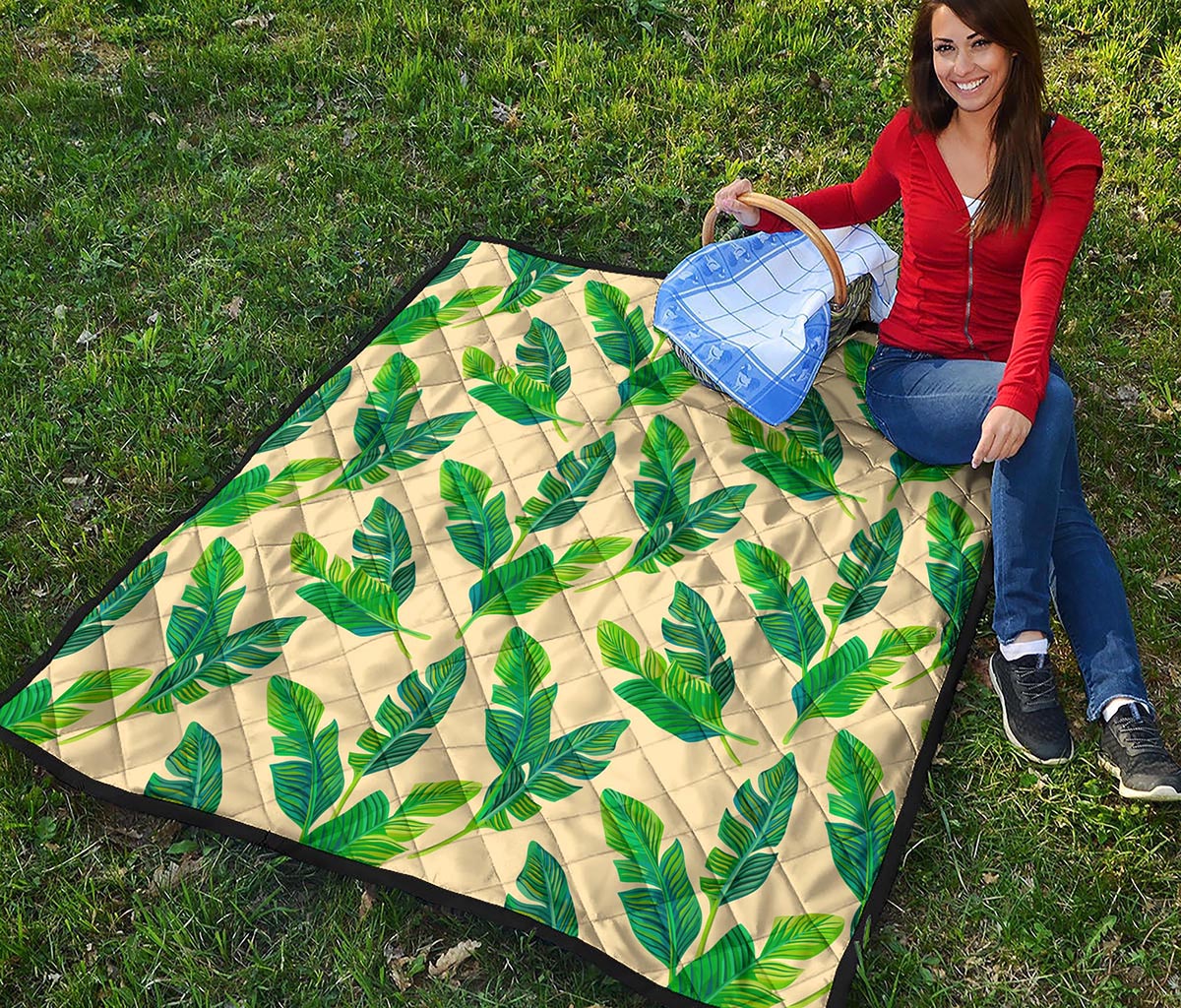 Tropical Banana Palm Leaf Pattern Print Quilt