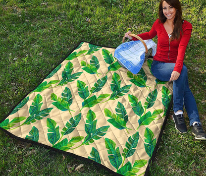 Tropical Banana Palm Leaf Pattern Print Quilt