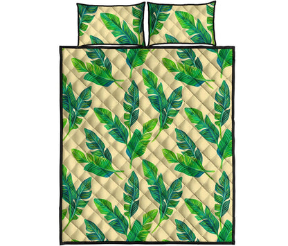 Tropical Banana Palm Leaf Pattern Print Quilt Bed Set