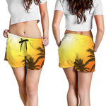 Tropical Beach Sunset Print Women's Shorts