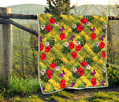 Tropical Exotic Hawaiian Pattern Print Quilt
