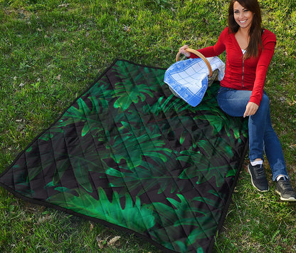 Tropical Fern Leaf Print Quilt