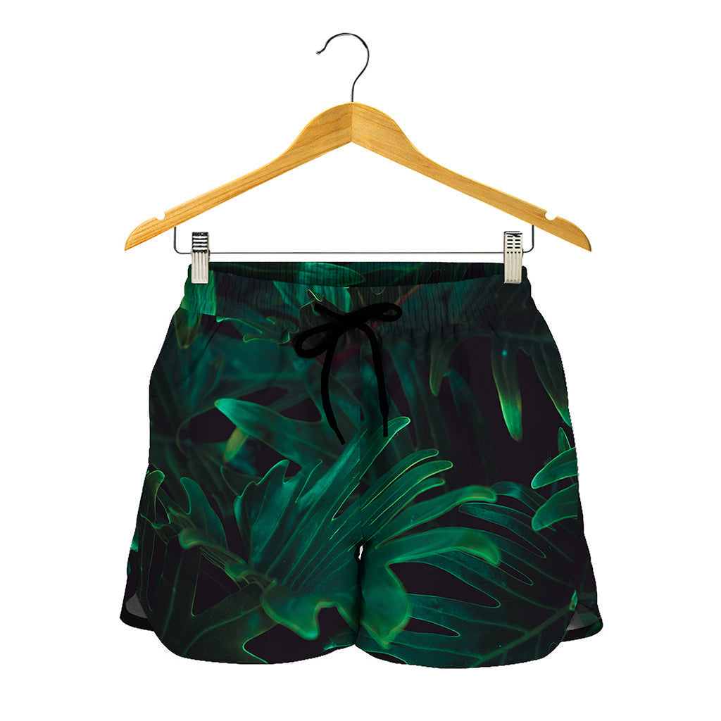 Tropical Fern Leaf Print Women's Shorts