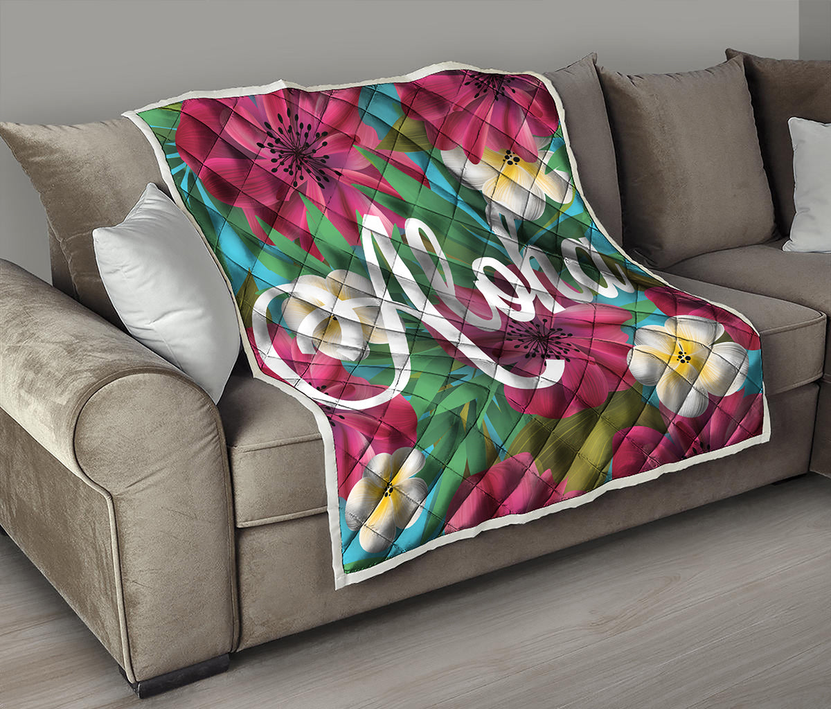 Tropical Flower Aloha Print Quilt