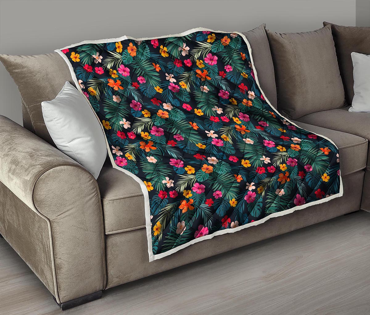 Tropical Flowers Hawaii Pattern Print Quilt