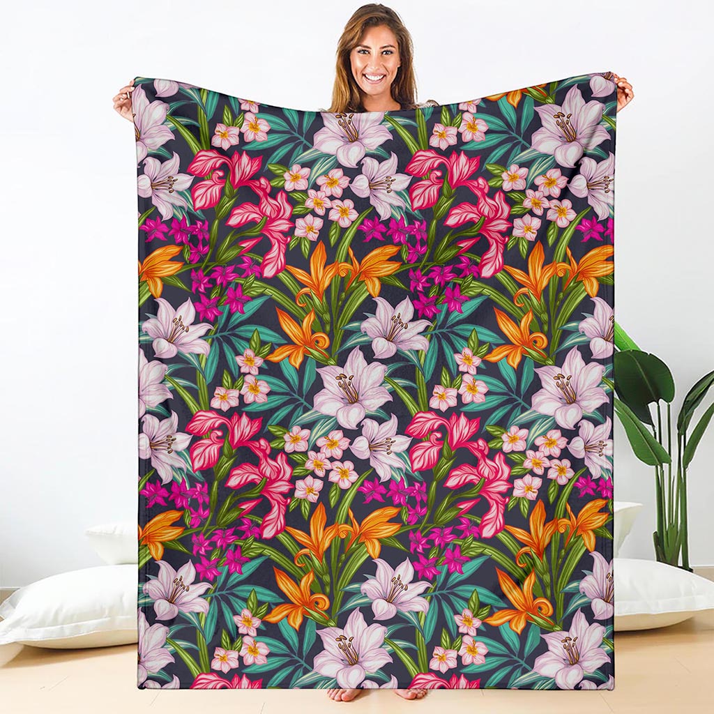 Tropical Flowers Pattern Print Blanket