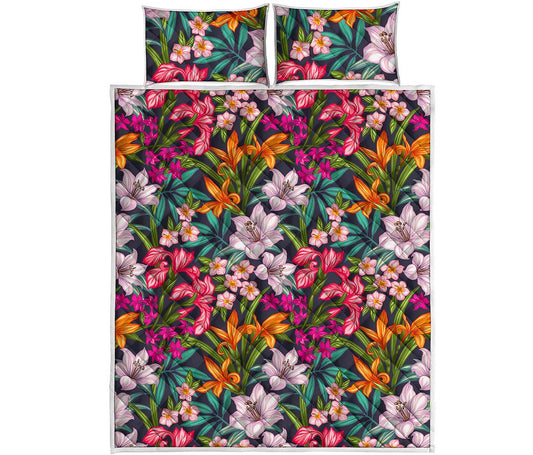 Tropical Flowers Pattern Print Quilt Bed Set
