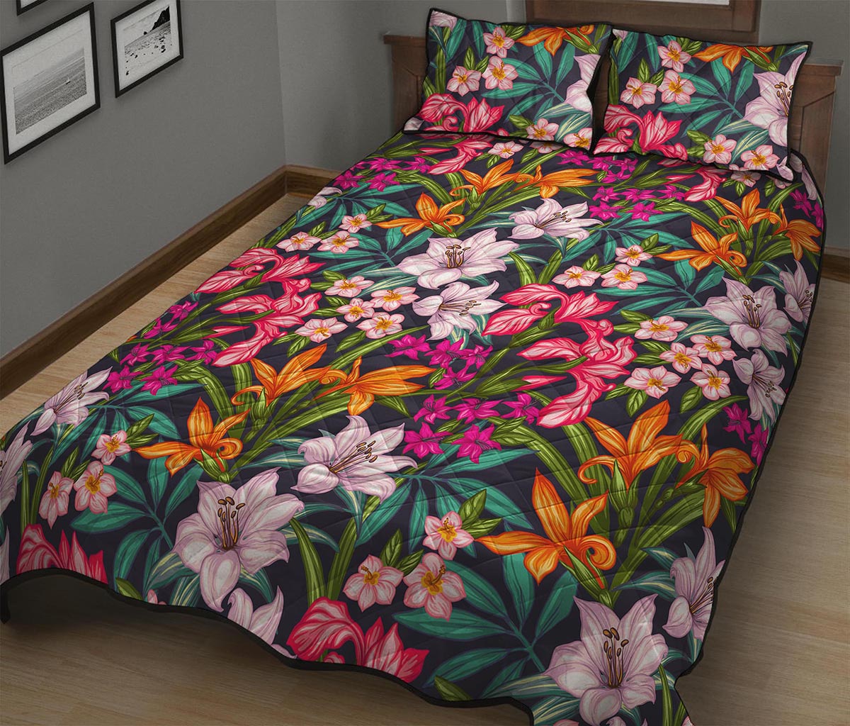 Tropical Flowers Pattern Print Quilt Bed Set