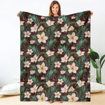 Tropical Frangipani Flower Print Blanket