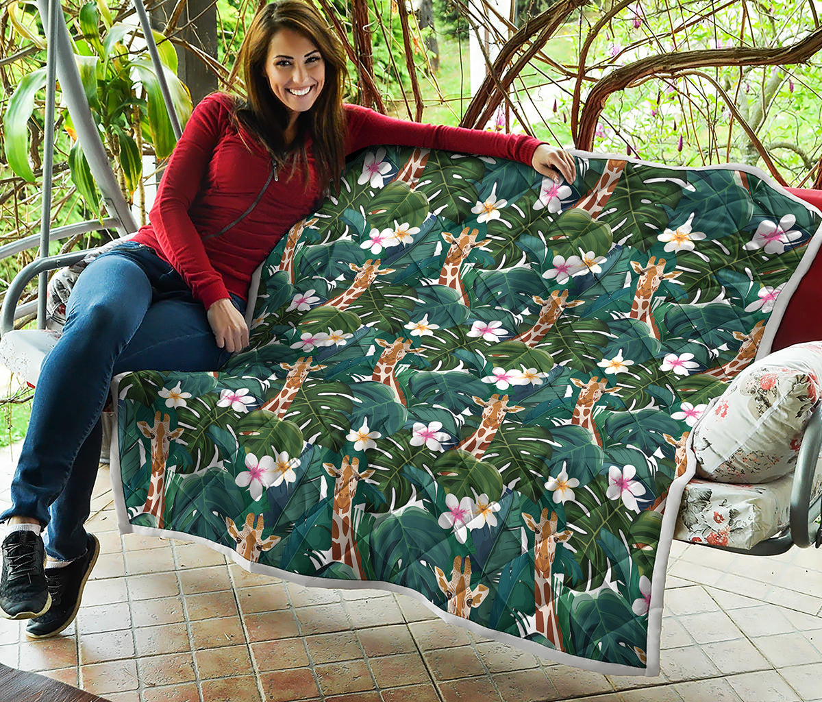 Tropical Giraffe Pattern Print Quilt