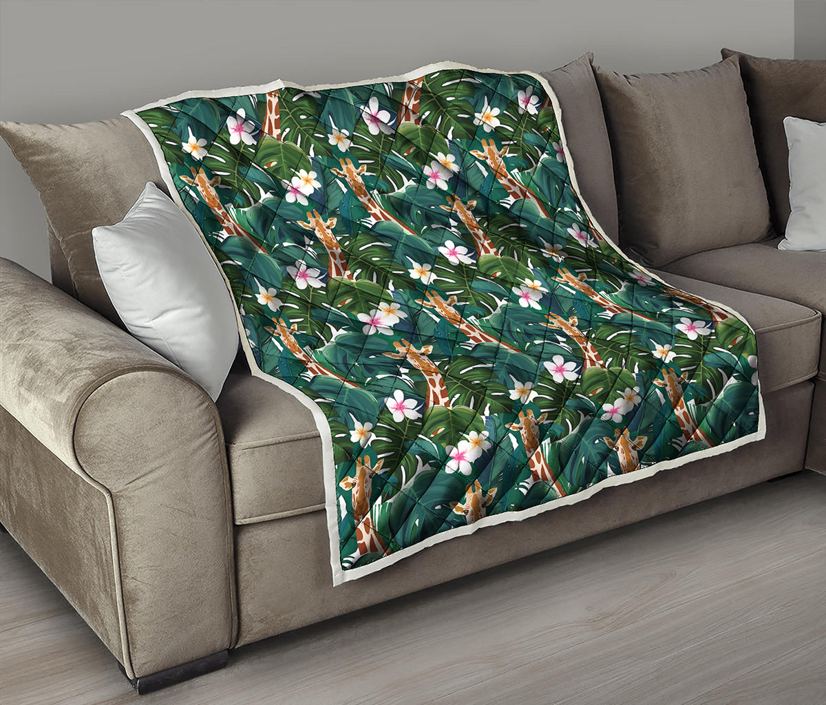 Tropical Giraffe Pattern Print Quilt